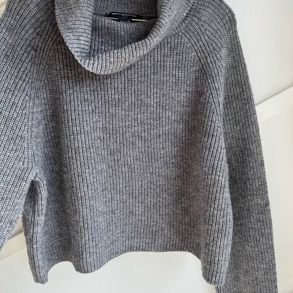 French Cinnection Mersai Cowl Neck Women's Gray Turtleneck Sweater sie L - Picture 5 of 13